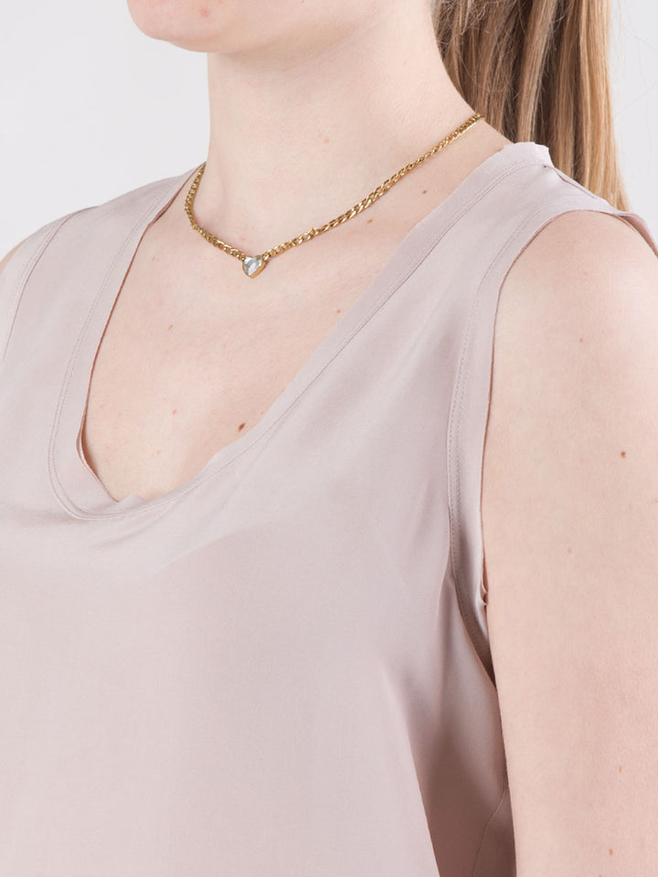 Blusa smanicata in seta