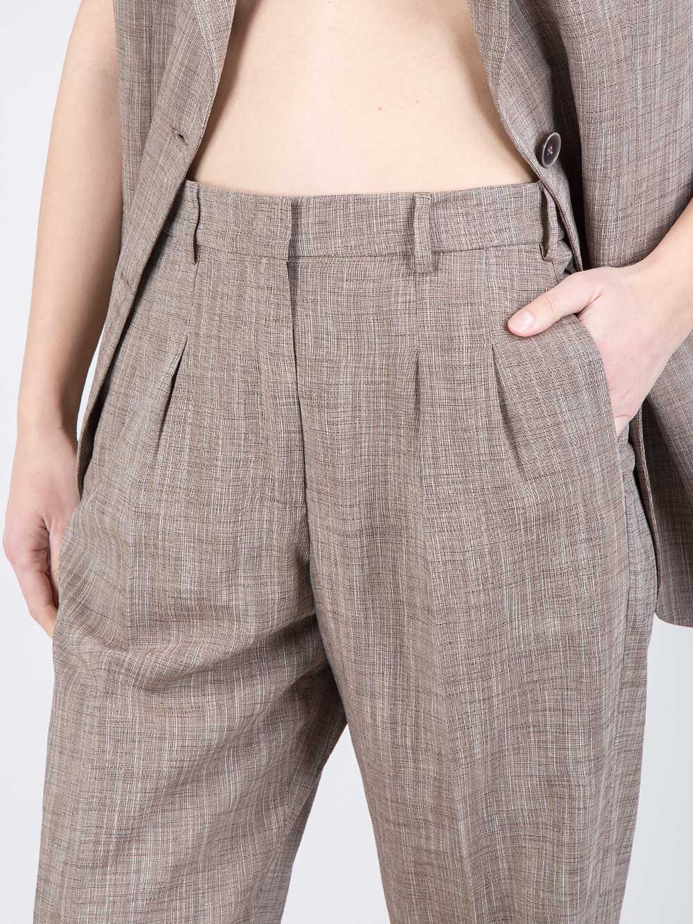 Pantaloni con pinces
