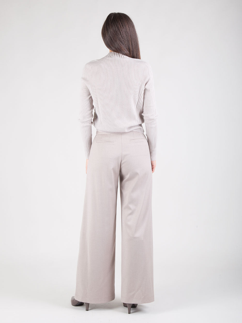 Pantaloni con pinces