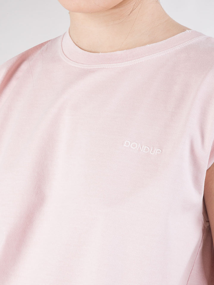 T-shirt over rosa smanicata