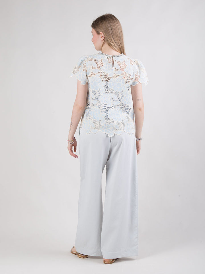 Pantaloni a gamba larga