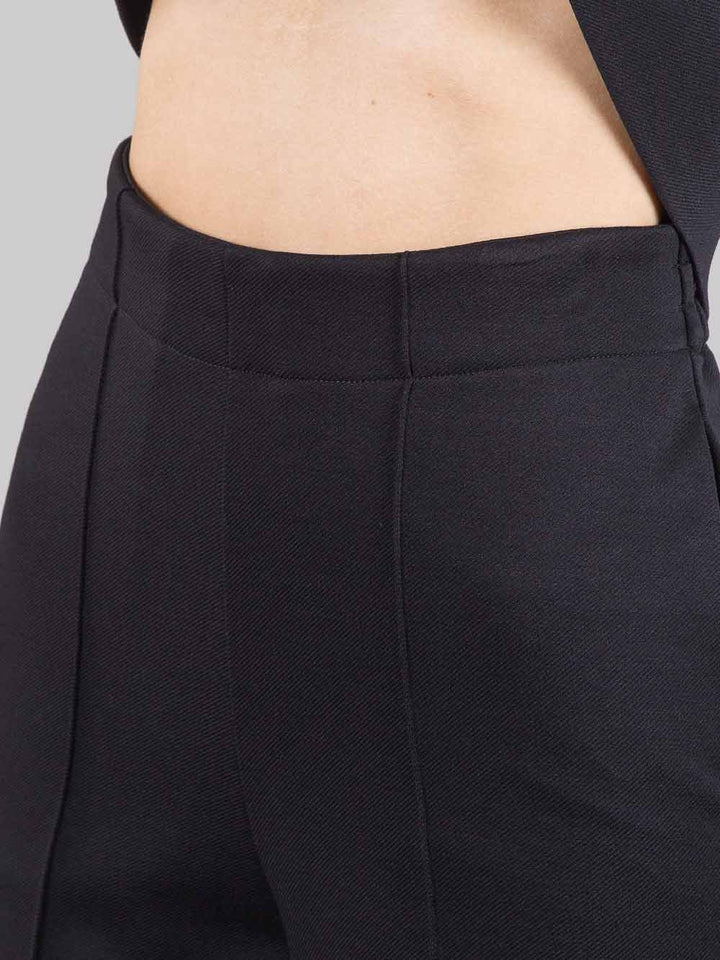 Wide leg trousers