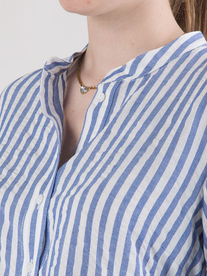 Camicia over a righe con collo alla coreana