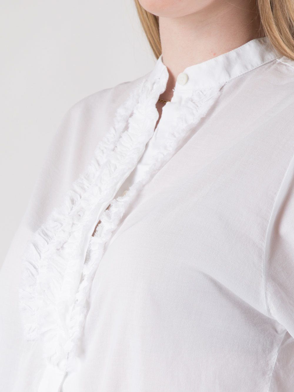 Camicia con collo alla coreana e rouche