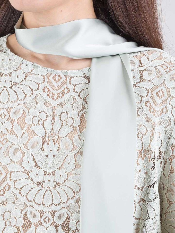 Blusa in pizzo