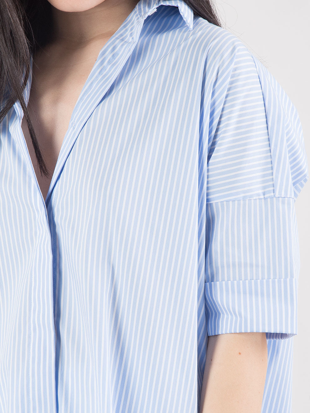 Camicia comfort fit a righe in popeline stretch