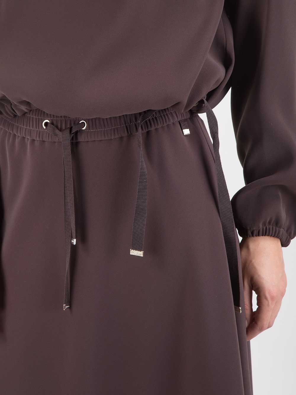 Gonna in crepe satin