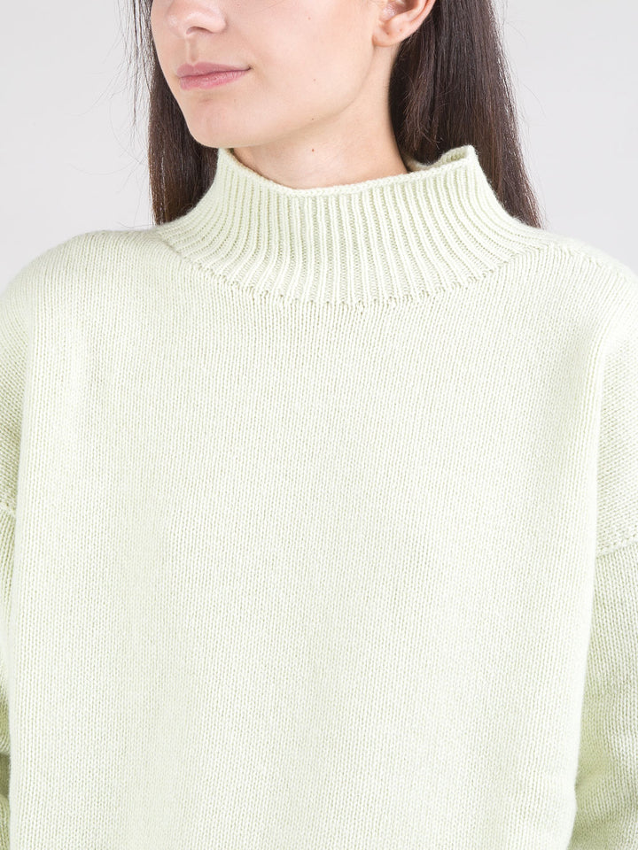 Dolcevita crop