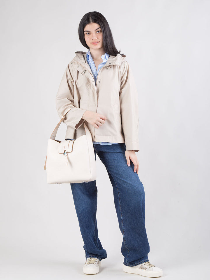 Borsa hobo verticale in pelle martellata