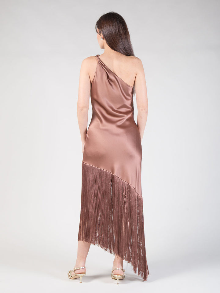 Abito monospalla con frange