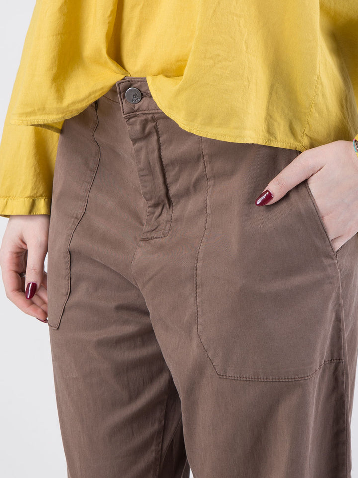 Pantalone baggy con tasche fatigue