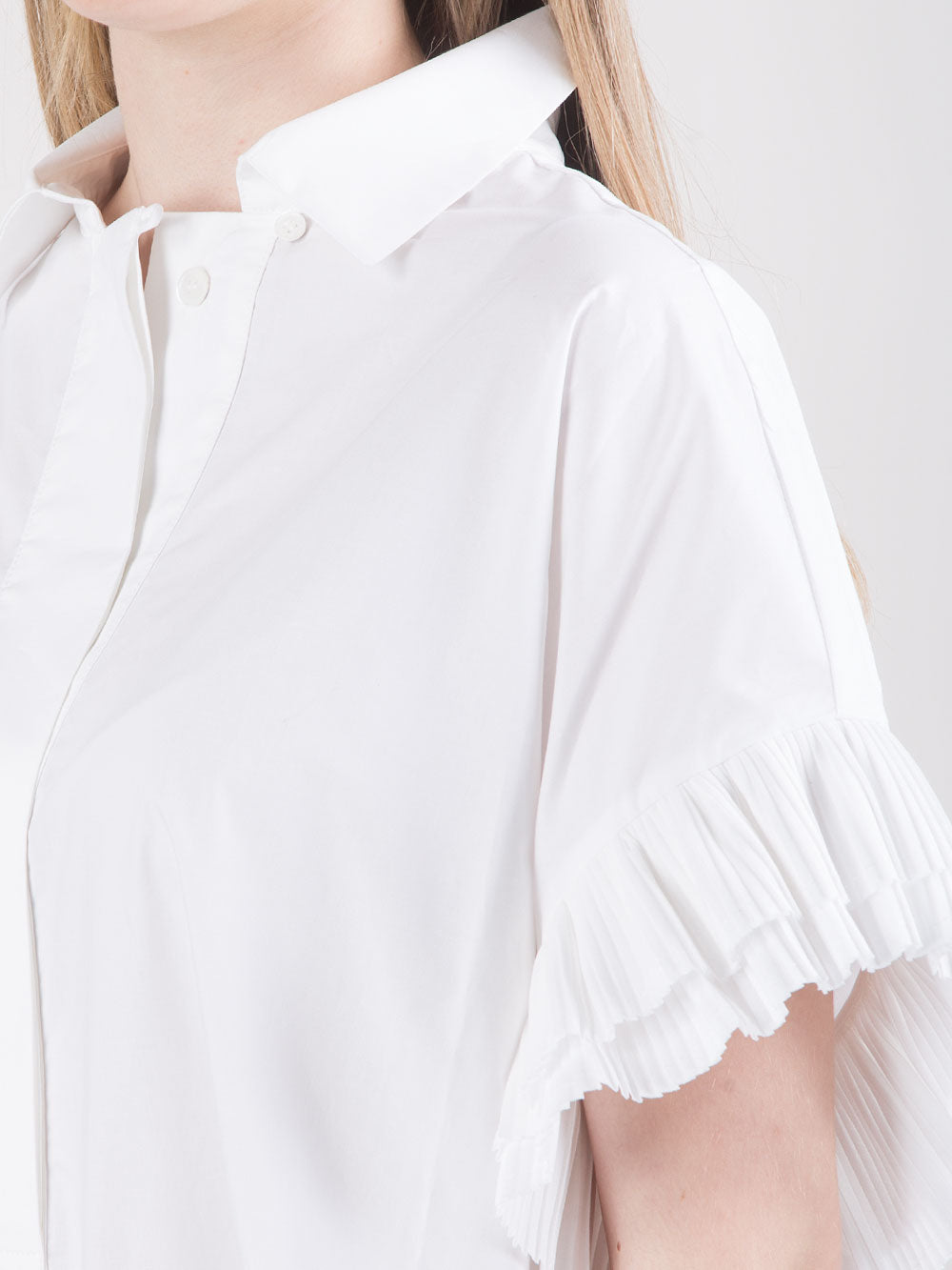 Camicia stile polo con dettagli plissettati
