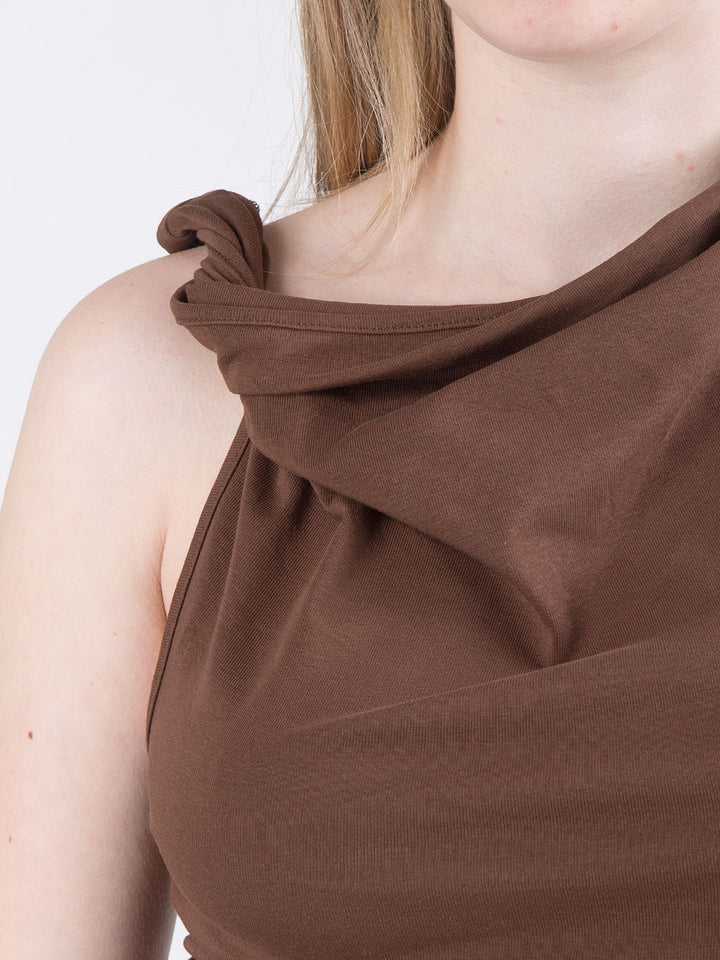 Top nero smanicato con nodo