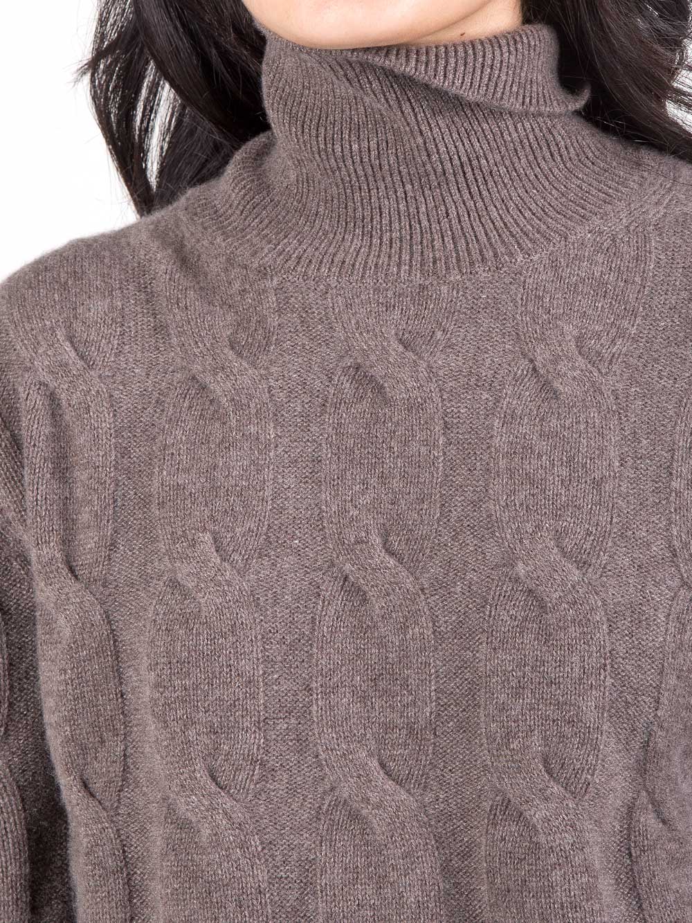 DOLCEVITA IN MAGLIA A TRECCE