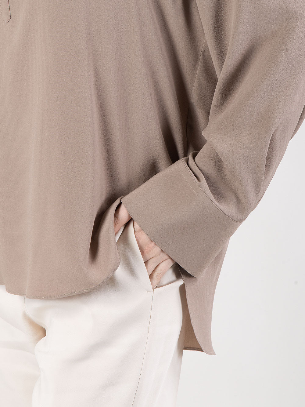 Blusa over