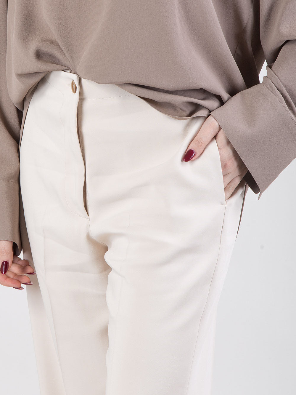 Pantalone gamba larga