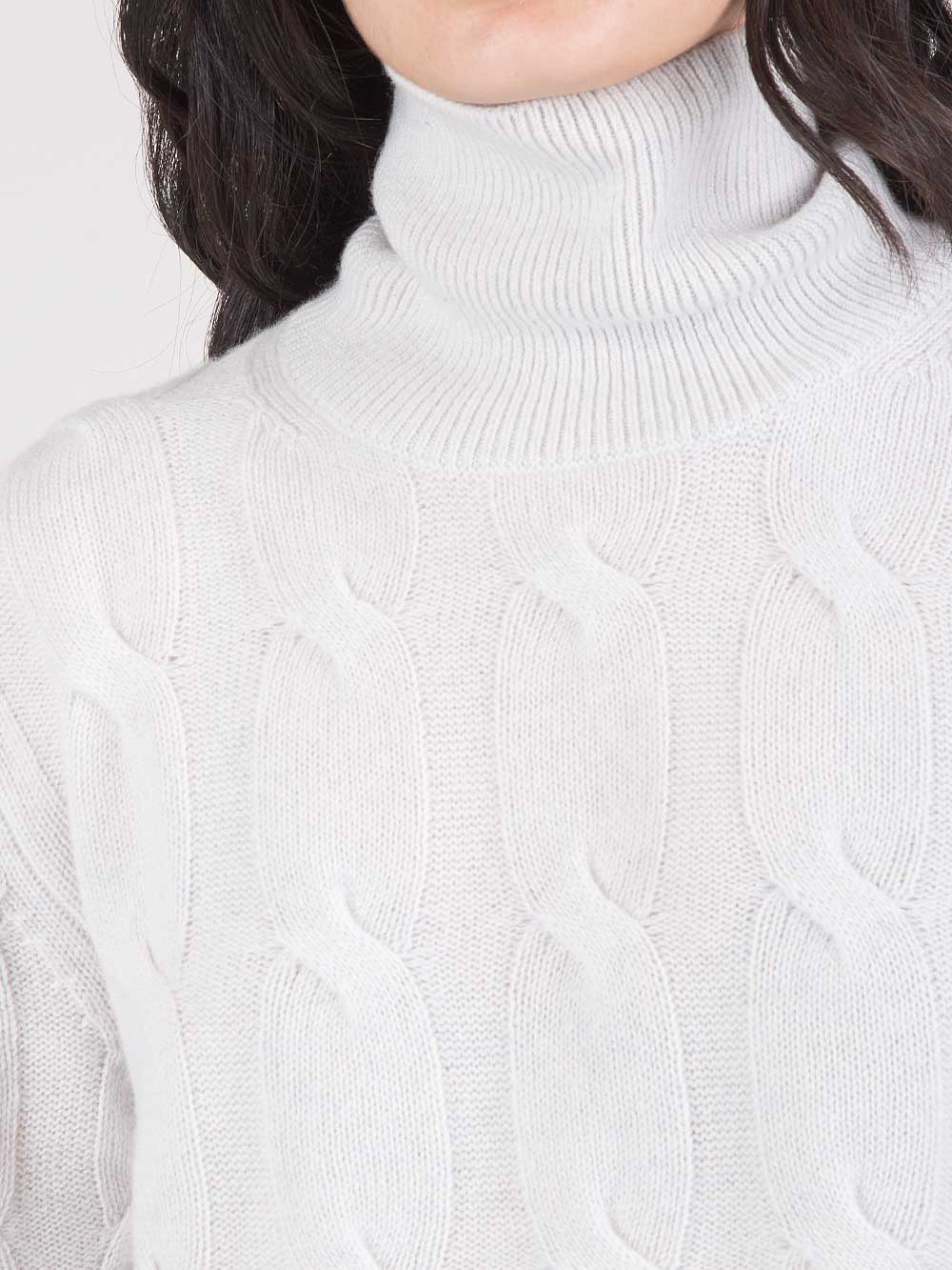 DOLCEVITA IN MAGLIA A TRECCE