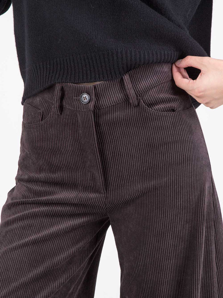 Pantaloni maxi flare