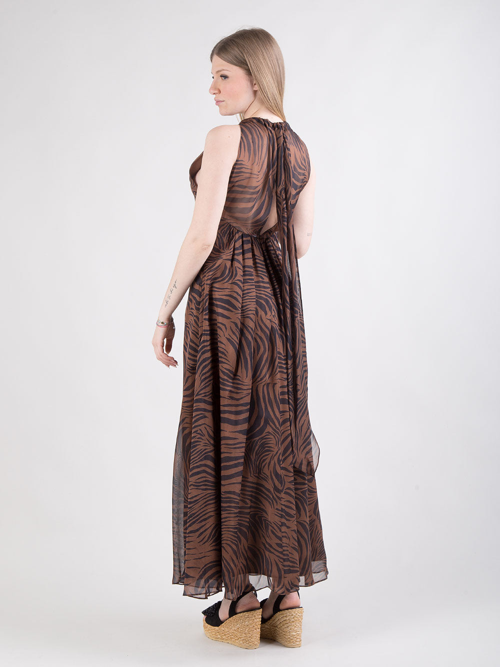 Abito lungo in chiffon di seta