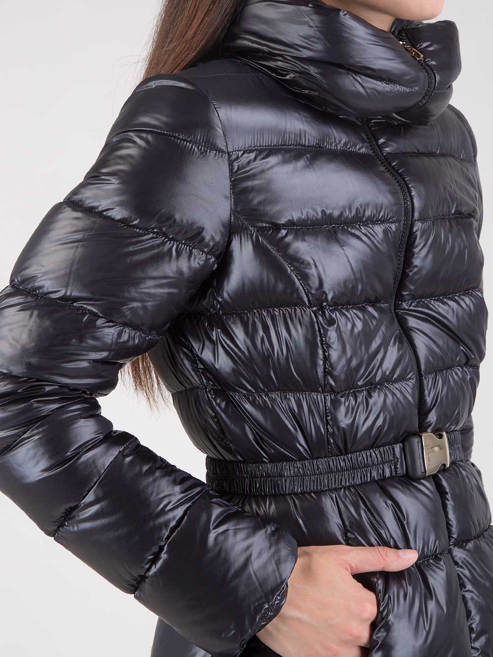 Piumino lungo in nylon ultraleggero