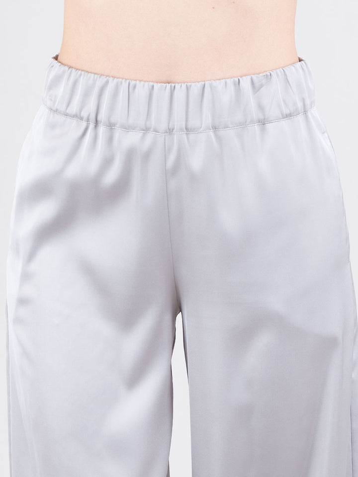 Pantaloni in raso