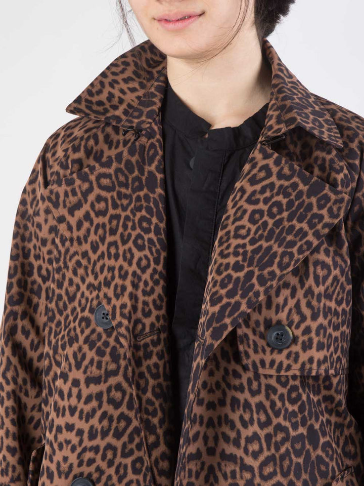 Trench lungo doppiopetto maculato