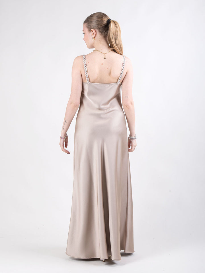 Abito in satin con giacchino