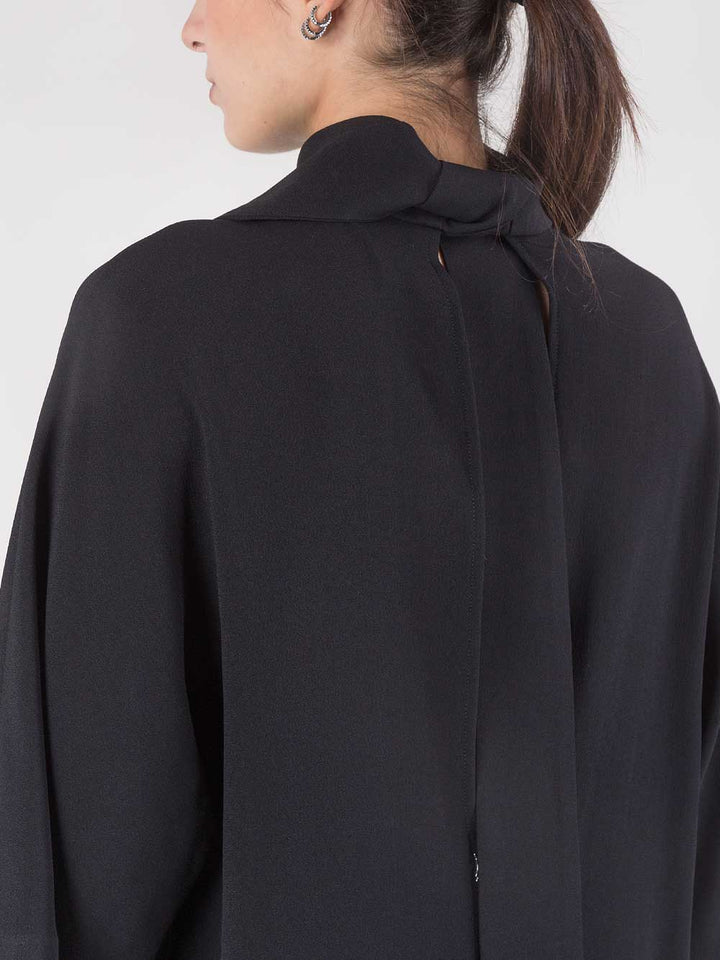 Abito corto con fusciacca