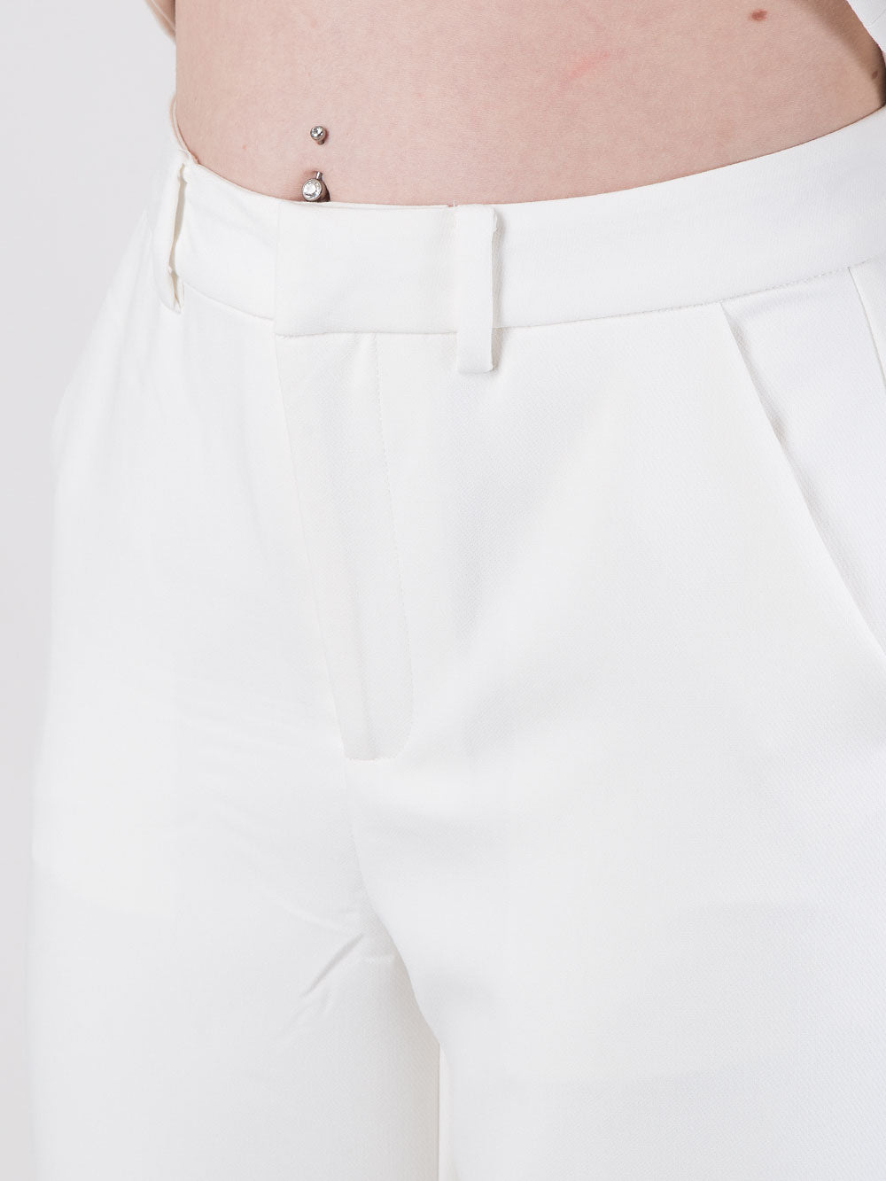 Completo bianco camicia e pantalone