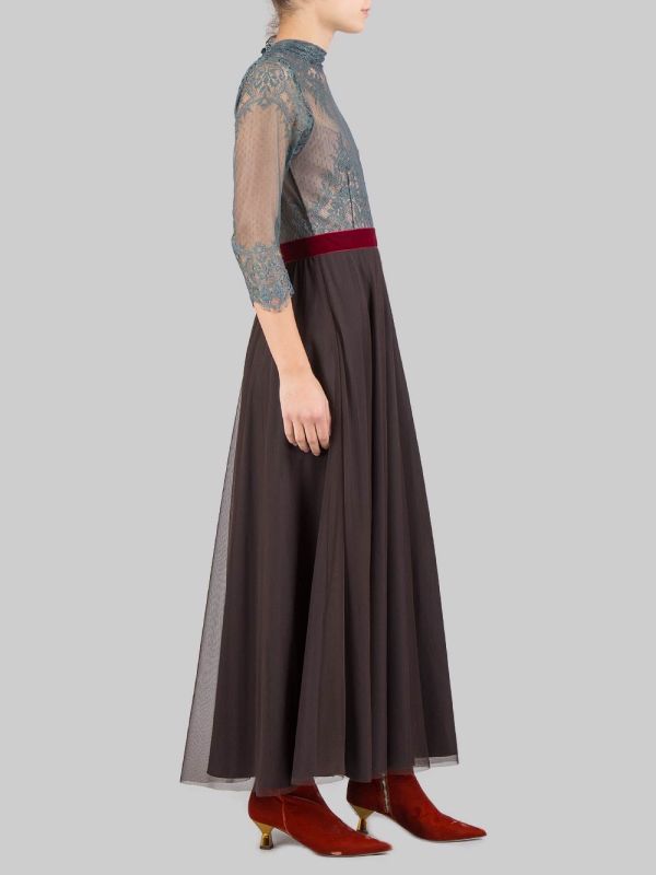 ABITO MIDI IN PIZZO VERDE SALVIA E GONNA IN TULLE MARRONE CON CINTURA IN VELLUTO