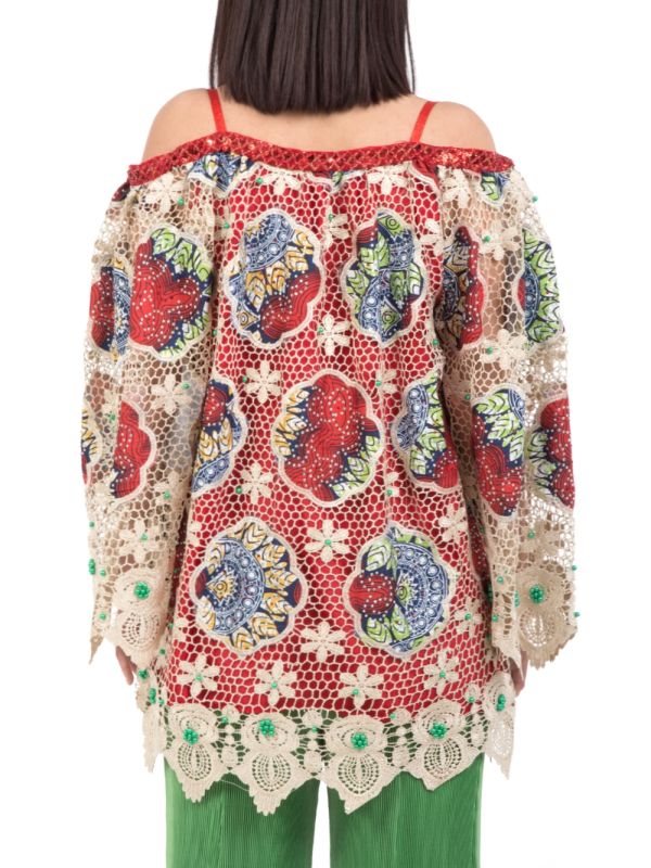 BLUSA OVER FIT CON RICAMI E DECORI A FANTASIA