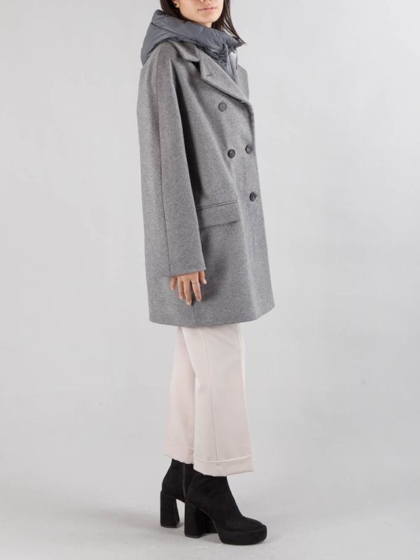 CAPPOTTO OVERSIZE IN PANNO GRIGIO CON IMBOTTITURA PARZIALE E CAPPUCCIO