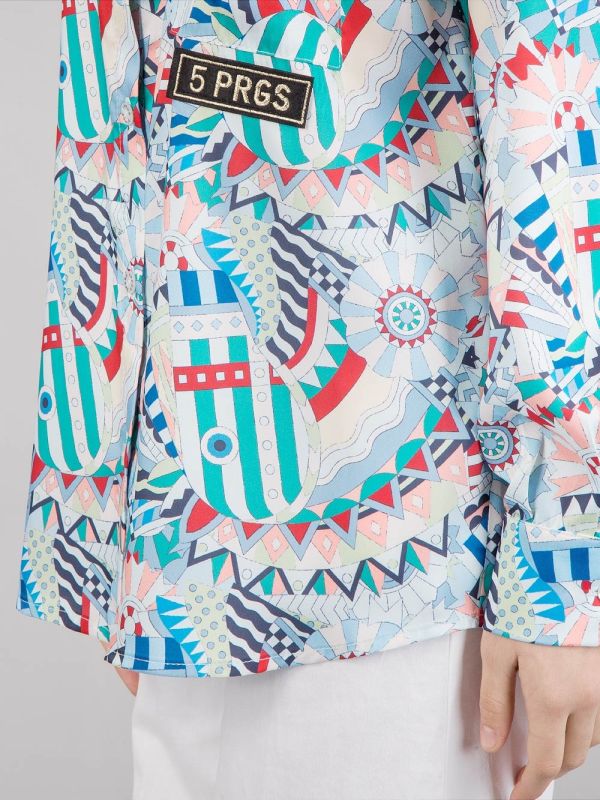 CAMICIA OVERSIZE A FANTASIA CON PATCH