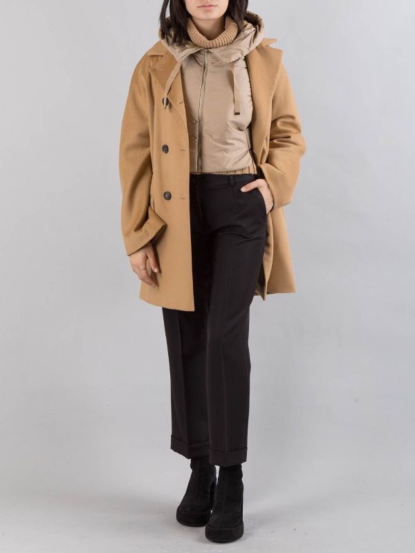 CAPPOTTO OVERSIZE IN PANNO CAMMELLO CON IMBOTTITURA PARZIALE E CAPPUCCIO