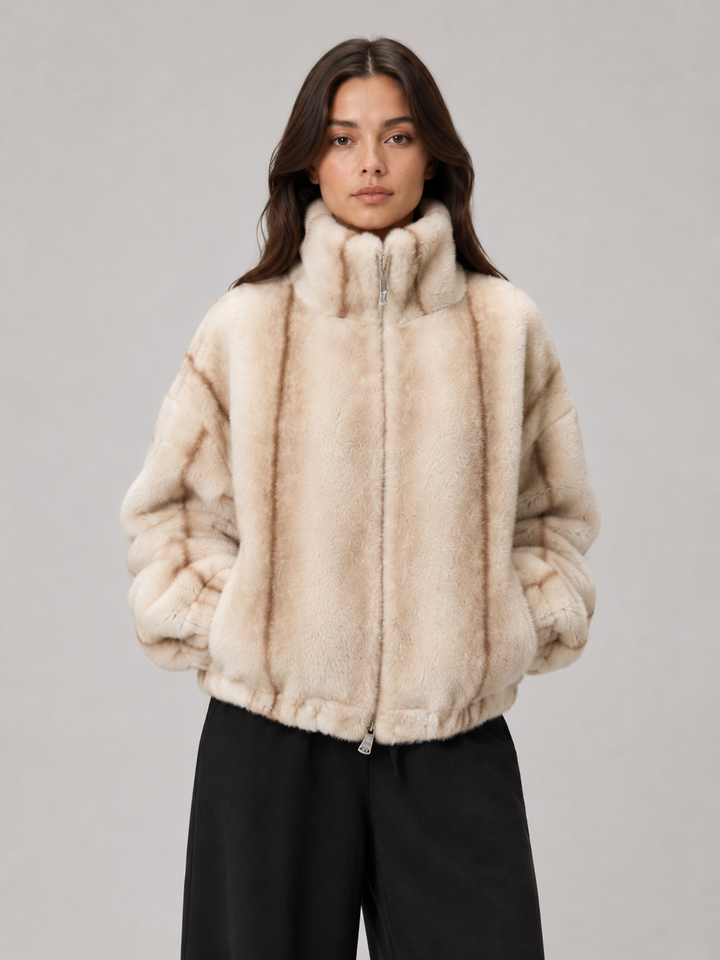 Bomber Cropped in Eco Pelliccia