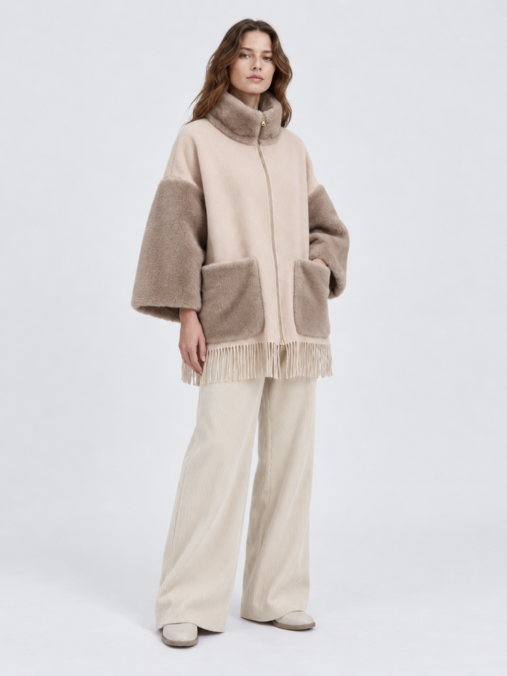 Poncho in cashmere con ecopelliccia