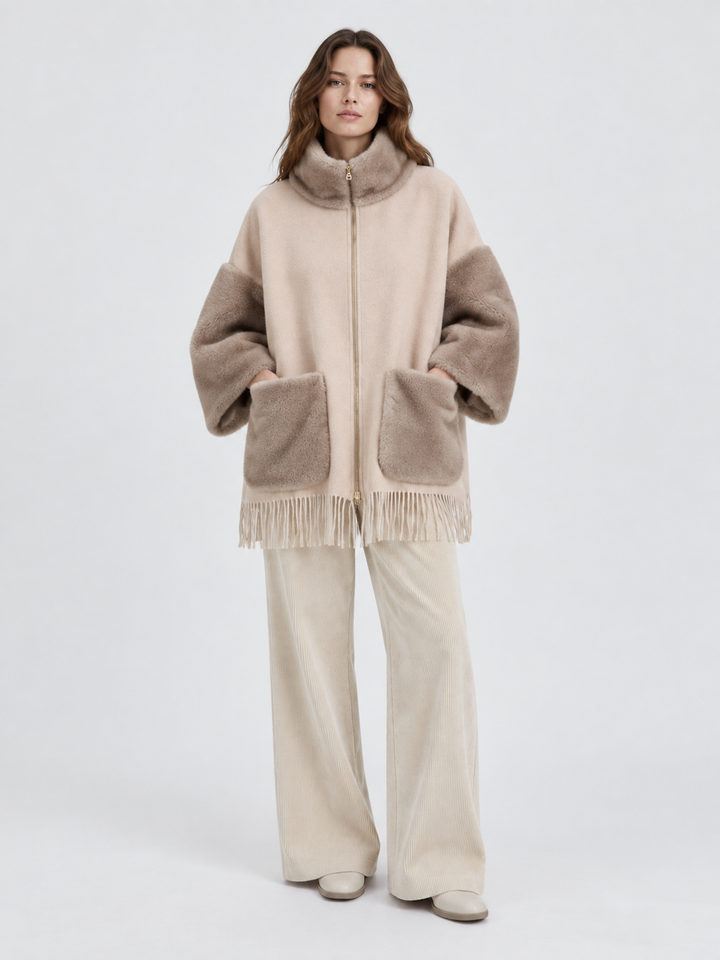 Poncho in cashmere con ecopelliccia