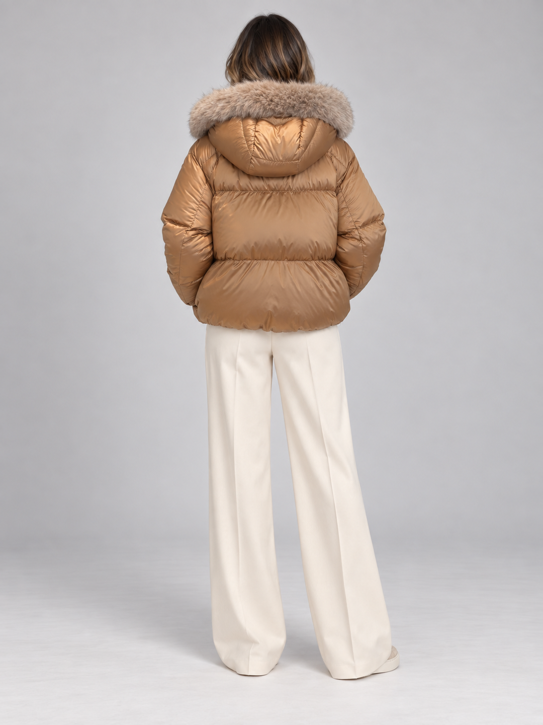 Bomber con cappuccio in pelliccia