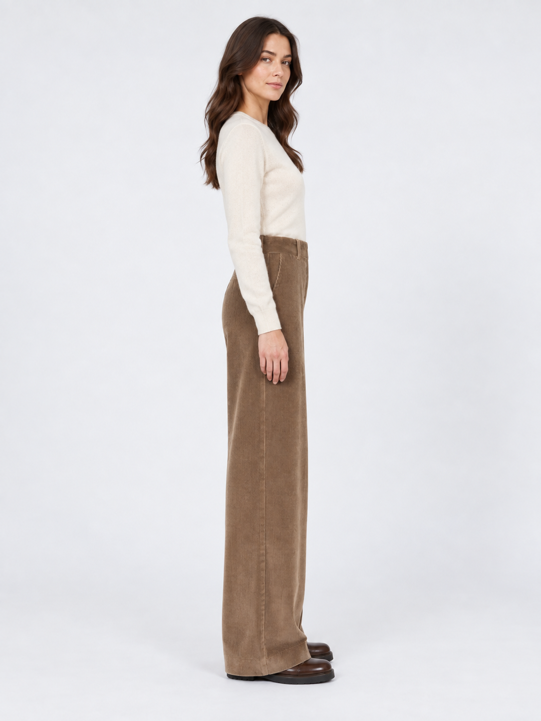 Pantalone ampio in velluto a coste