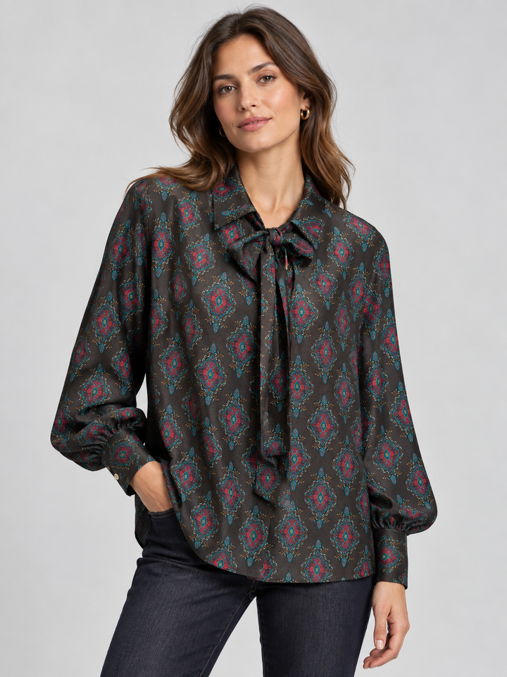 Camicia in viscosa con fiocco