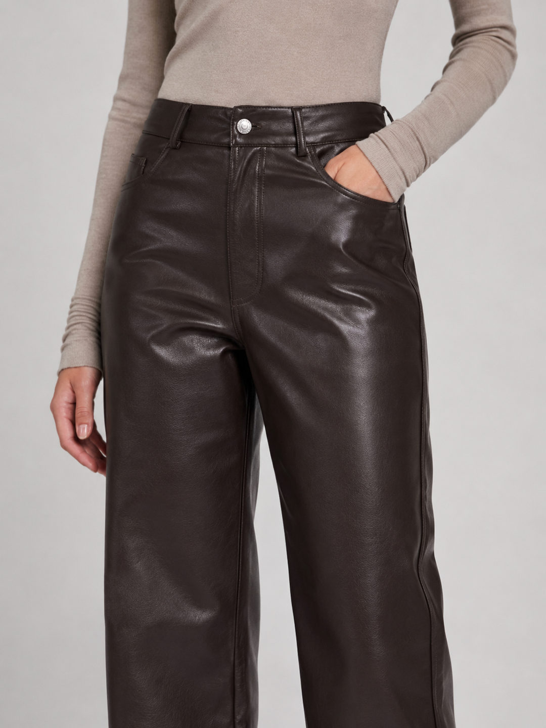 Pantaloni in ecopelle
