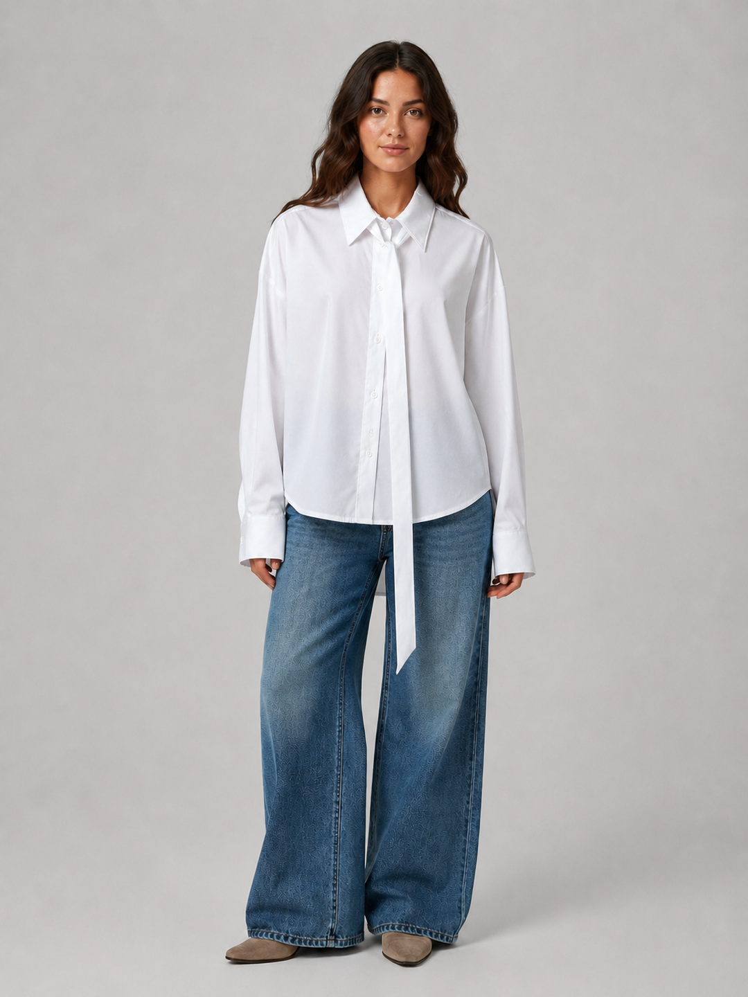 Camicia Bianca con Nastro al Collo
