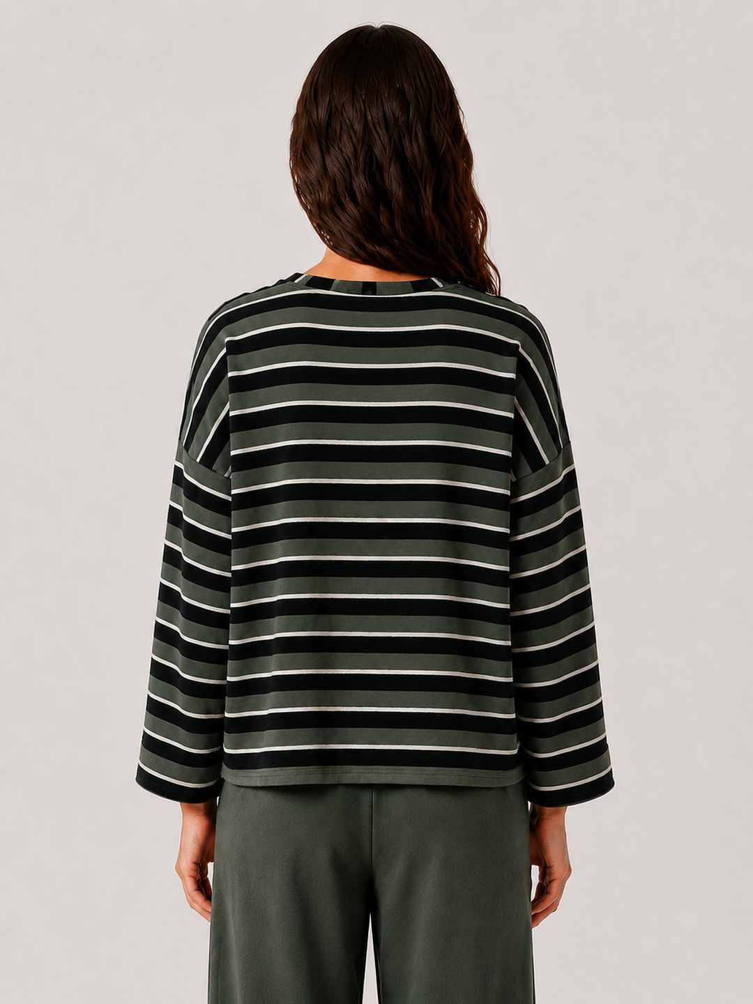 Maglia con tasca