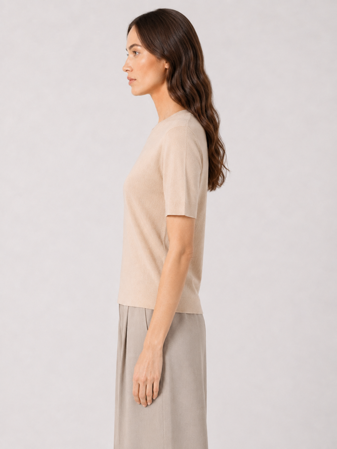 Maglia girocollo beige in lana, seta e cashmere