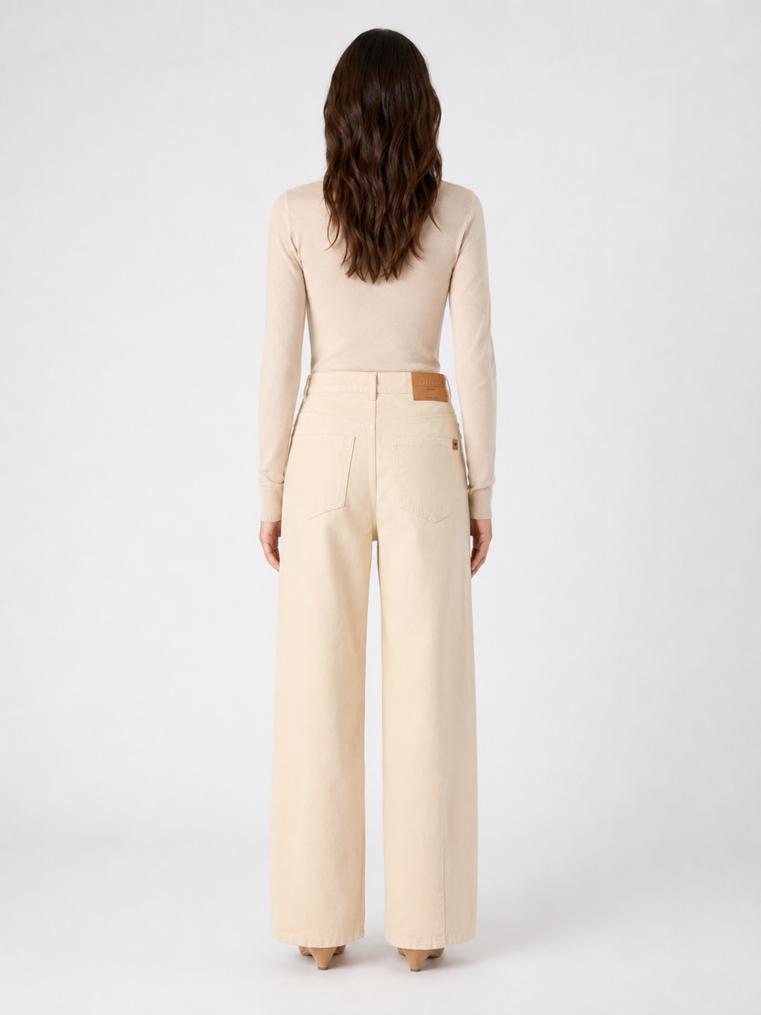 Pantalone barrel leg in drill di cotone