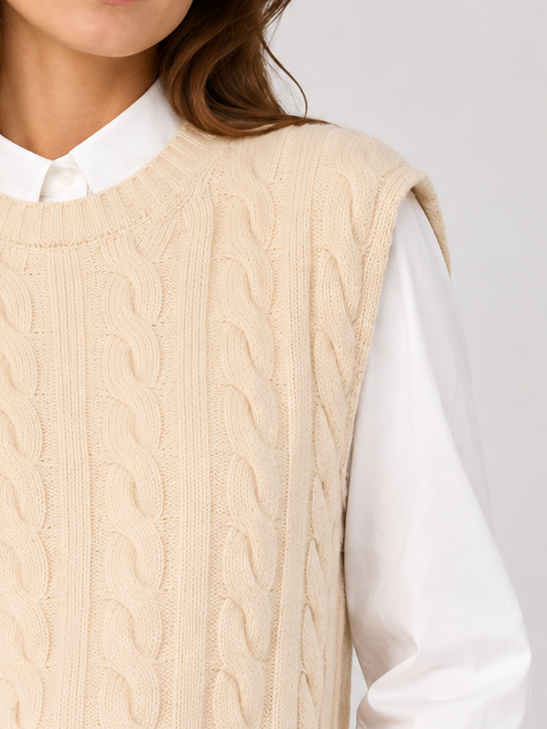 Gilet in lana a trecce