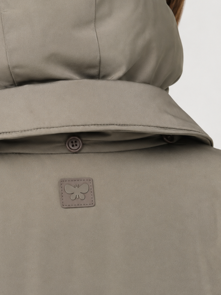 Parka corto imbottito con teddy