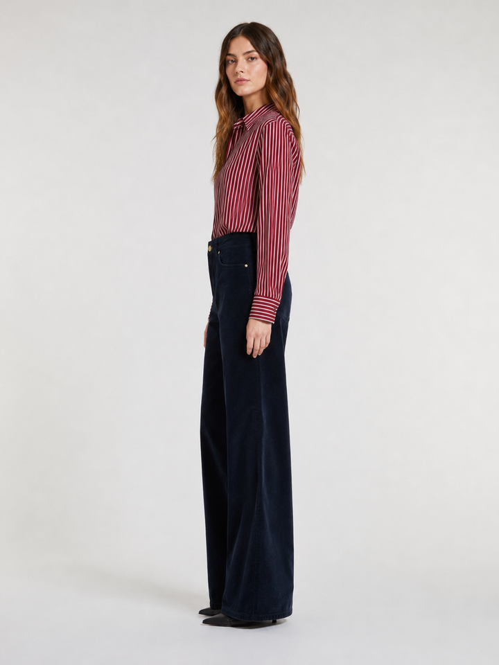 Pantaloni cinque tasche in velluto a costine