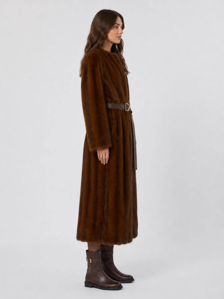 Cappotto lungo soffice con cintura