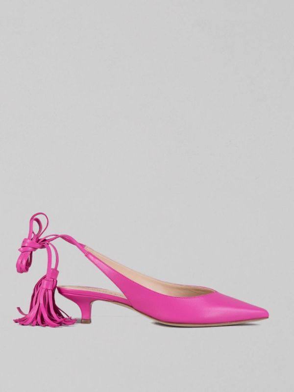 TAPERED LEATHER DÉCOLLETÉ WITH LACES